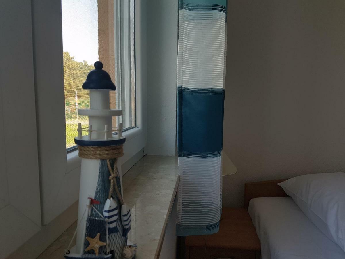Schwalbennest Apartment Uckeritz Ngoại thất bức ảnh